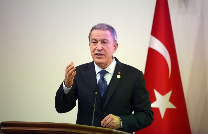 وزير الدفاع التركي: الكورد والترك إخوة ومعاً أسسنا الجمهورية.. PKK و YPG لا يمثلون الكورد