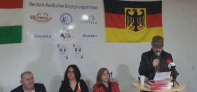 Helbestvanê Kurd Hisên Hebeş li Almanyayê hat xelatkirin