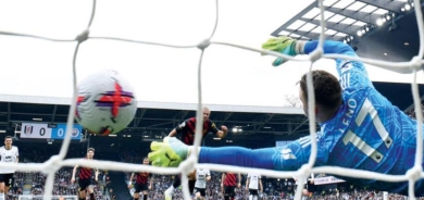 سيتي يعتلي الصدارة... ونيوكاسل ويونايتد يقتربان من «دوري الأبطال»