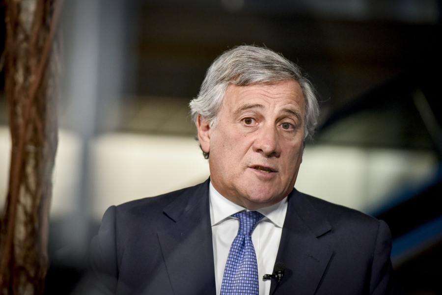 Wezîrê derve yê Îtaliyayê li Hewlêrê ye