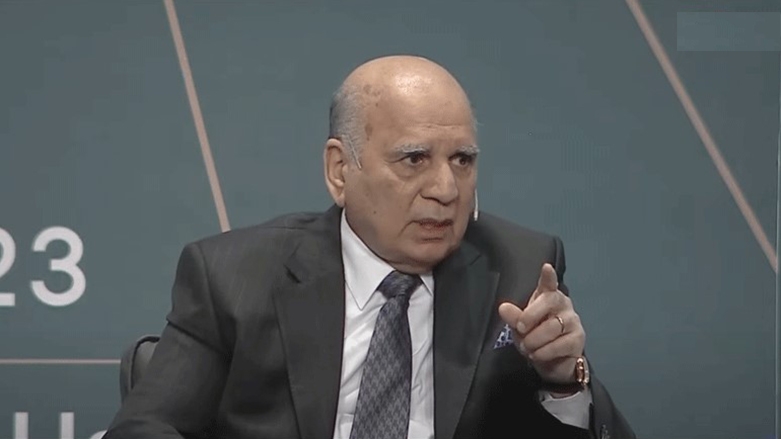 وزير الخارجية العراقية يكشف عن كيفية تعامل صدام حسين مع الفيليين