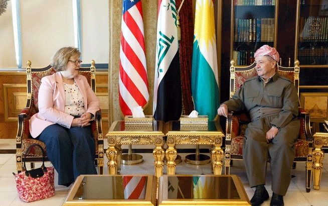 سەرۆك بارزانی پێشوازی لە یاریدەدەری وەزیری دەرەوەی ئەمەریكا دەكات