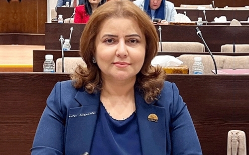 D. Nermîn me'rûf bo Gullan: cêgîrkrdinî pşkî herêmî kurdistan bo sê sall lenaw budceyi ḧkumetî fîdrrallî le berjewendîyi herêmî kurdistane