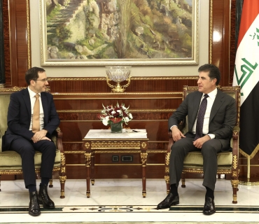 به‌يانيى ئه‌مڕۆ يه‌كشه‌ممه‌  سه‌رۆكى هه‌رێمى كوردستان له‌گه‌ڵ باڵيۆزى به‌ريتانيا كۆبووه‌وه‌