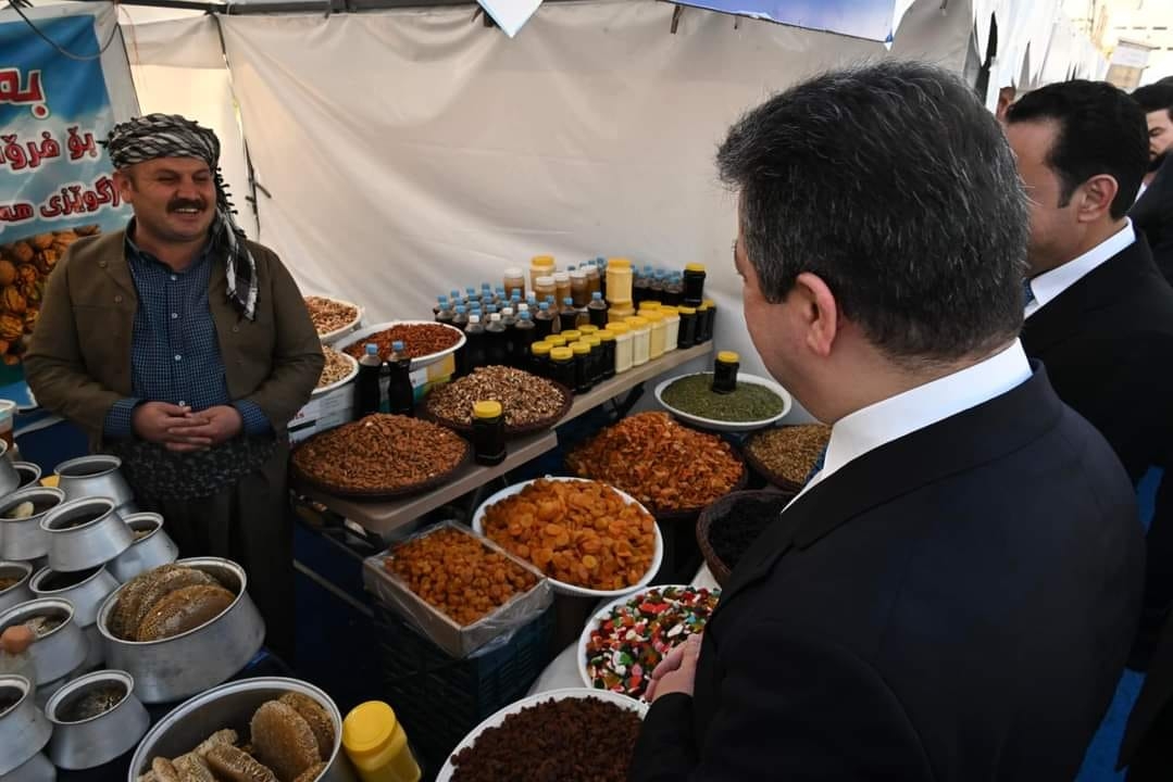 مسرور بارزاني يزور معرض الصناعات والمنتجات المحلية في أربيل