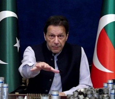 عمران خان بۆ ماوەی ٨ ڕۆژ دەستگیرکرا