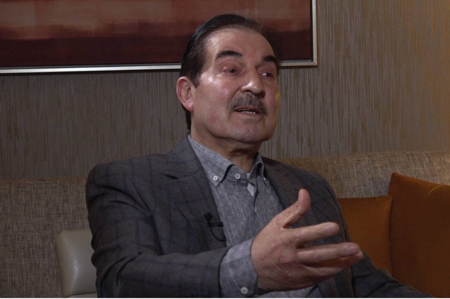 الجميلي: معاقبة القذافي والأسد... وحقائب مالية لشيراك ومحاولة لاغتيال دانيال ميتران