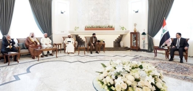 Serokwezîrê Îraqê li gel Mîrê Êzidiyan civiya