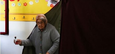 Turkey votes in pivotal elections, with Erdogan rule in balance