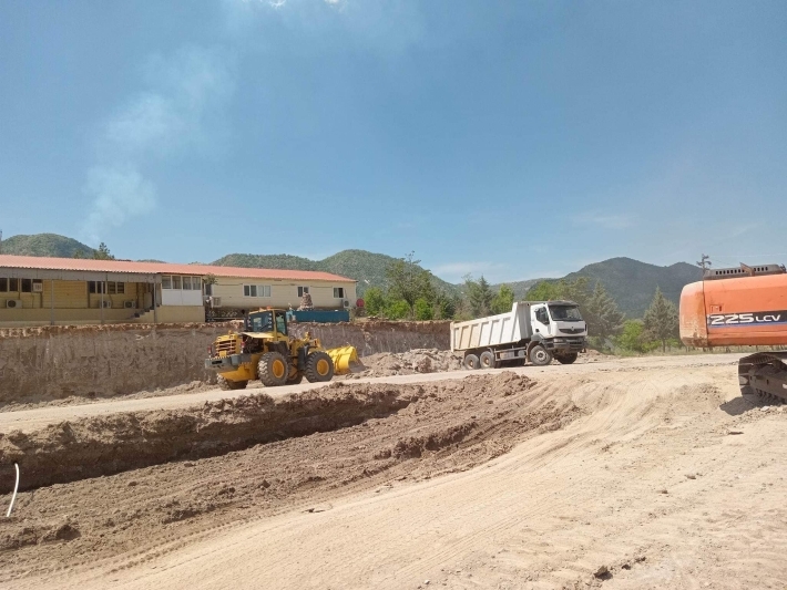 بكلفة اكثر من ملياري دينار.. بدء تنفيذ طريق ناحية جمانكي ذات السايدين