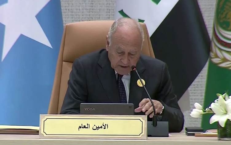 Sekreterê Komkara Erebî: Em bi hêvî ne krîza li Sûriyê bidawî bibe