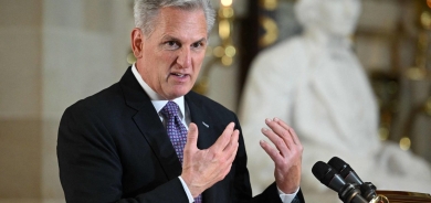 استئناف محادثات سقف الدين الأميركي مع اقتراب الموعد النهائي