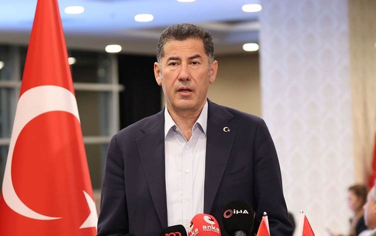 Sînan Ogan: Me rê neda ku HDP û HUDAPAR siyaseta Tirkî dîl bigirin