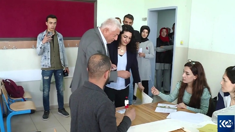 Siyasetmedarên Bakur: Dibe ku gotinên nijadperestî, Kurdan ji Kiliçdaroglu dûr bixe