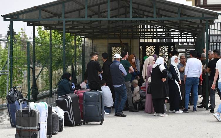 AK Partî: Bo çûna milyonek koçber amadehî hatine kirin
