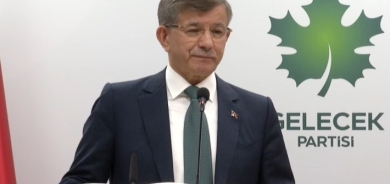 Ahmet Davutoglu: Em bi aşkereyî dijî qayuman disekinin