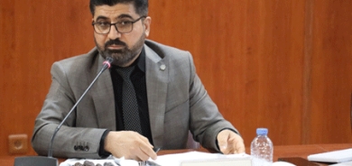 د. جەلال ئەحمەد  بەرپرسی بنكەی توێژینەوەی بەشی ڕۆشنبیری و ڕاگەیاندنی پارتی دیموكراتی كوردستان:  حكومەتی هەرێم بە ئاراستەی چارەسەركردنی گرفتەكان و دابینكردنی زیاتری خزمەتگوزارییەكان هەنگاوی ئەرێنی هەڵگرتووە