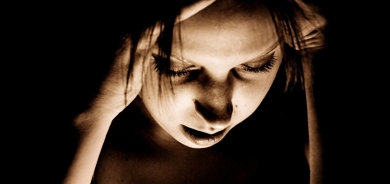 8 علاجات منزلية سهلة لـ«صداع المعدة»