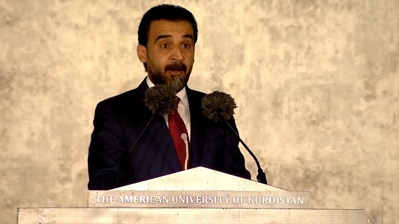 الحلبوسي مهنئاً بتخرج طلاب جدد من الجامعة الأمريكية في كوردستان: يجب تقديم الدعم الكامل لقطاع التعليم