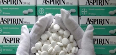 طبيب يكشف فوائد ومضار الأسبيرين