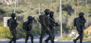 إصابة 8 فلسطينيين خلال عمليات للجيش الإسرائيلي في الضفة الغربية