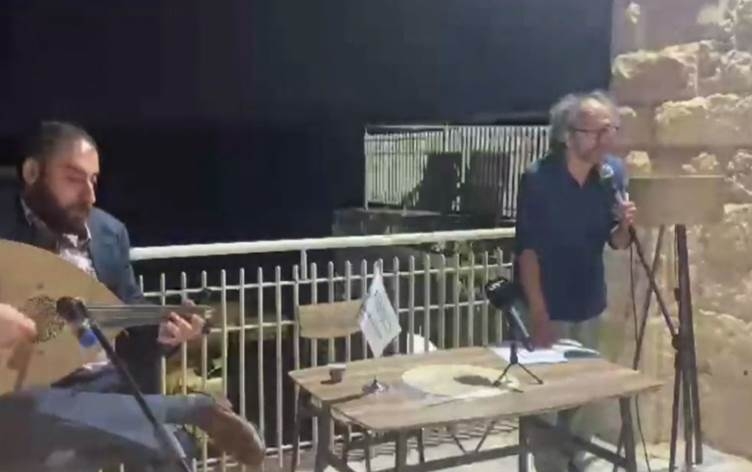 Li Filistînê yekemîn Festîvala Helbestan a Girsorê birêve çû