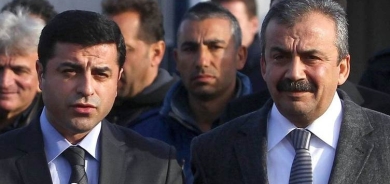 Hasîp Kaplan: Çima Onder li derve lê Demirtaş girtî ye?