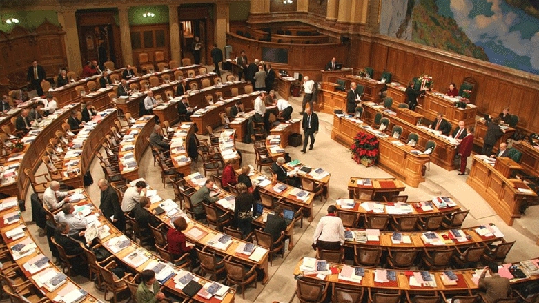 Parlamentoya Swîsreyê li dijî şandina çekên welatê xwe bo Ukraynayê deng da