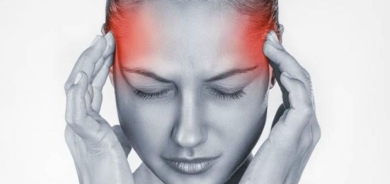 أعراض السكتة الدماغية.. احذر الصداع الشديد