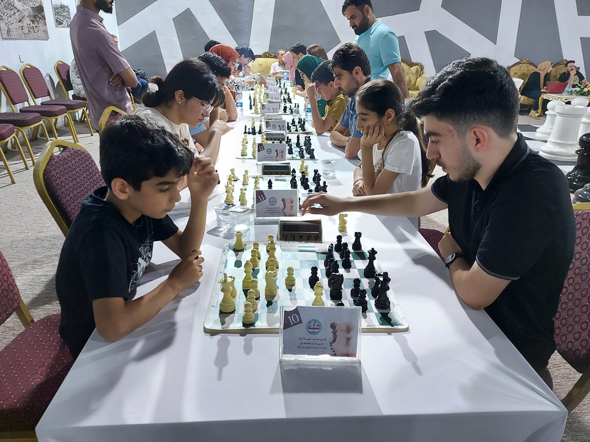 یانەی شەترەنجی خانزاد پاڵەوانیەتیەكی رێكخست