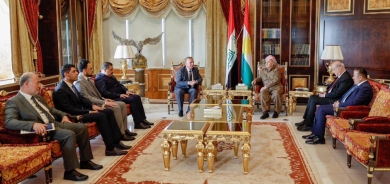 سەرۆک بارزانی پێشوازیی لە شاندێکی نوێنەرانی پارێزگای نەینەوا لە ئەنجوومەنی نوێنەرانی عێراق کرد و چەند پرسێکیان تاوتوێ کرد.