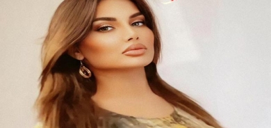 خانمە ئەكتیڤیستی سۆشیال میدیا نیشا خان: ئافرەت دەبێ خۆی هەوڵ بۆ ئازادی بدات