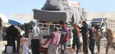 السلطات العراقية تنقل 148 من عوائل داعش استلمهم من الهول الى مخيم جنوب الموصل