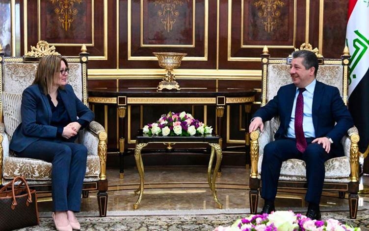 مسرور بارزاني يؤكد ضرورة احترام الاتفاقيات بين بغداد وأربيل