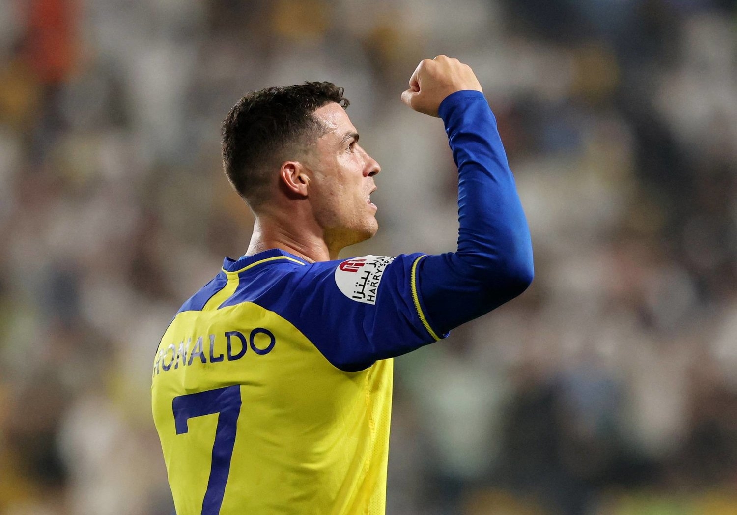 هل هرب ميسي من مواجهة رونالدو في الدوري السعودي؟