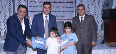 خەڵاتی ڕێزلێنان بەسەر قوتابیە سەرکەوتووەکان لە قوتابخانە تورکومانی و سریانیەکان دابەشکرا