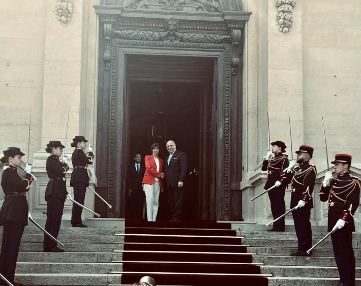 فؤاد حسين في باريس ويلتقي وزيرة أوروبا والشؤون الخارجية الفرنسية