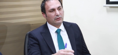 دكتۆر سەباح سوبحی  ئەندامی لێژنەی نەوت و كانزاكان لە پەرلەمانی عێراق بۆ گوڵان:     وەك فراكسیۆنی پارتی دیموكراتی كوردستان لەگەڵ گەڕانەوەی پاشەكەوتی فەرمانبەران بووین و پڕۆژە و پێشنیاری ئێمە بوو كە 12%ی پاشەكەوتەكە بدرێتەوە