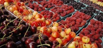 عصير الفاكهة المنوعة... الفوائد والآثار الجانبية !