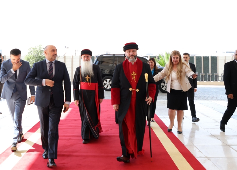 سه‌رۆكى ديوان پێشوازى له‌ پاتریارکی نوێی کەنیسەی ڕۆژهەڵاتی كرد