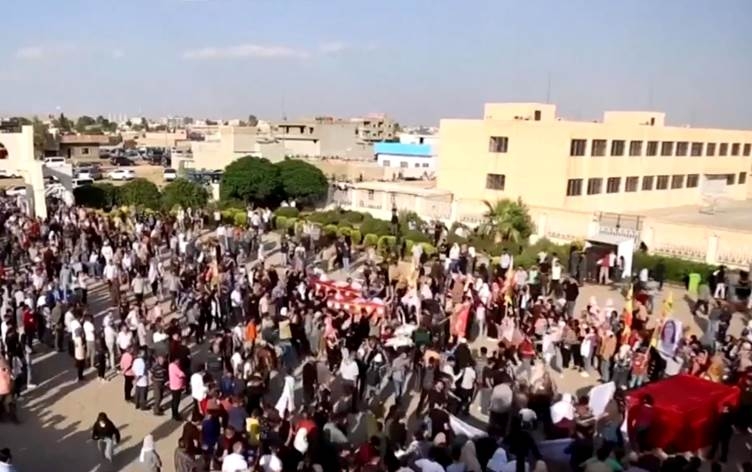 Li Amûdê cenazeyên 2 berpirsên Rêveberiya Xweser hatin veşartin