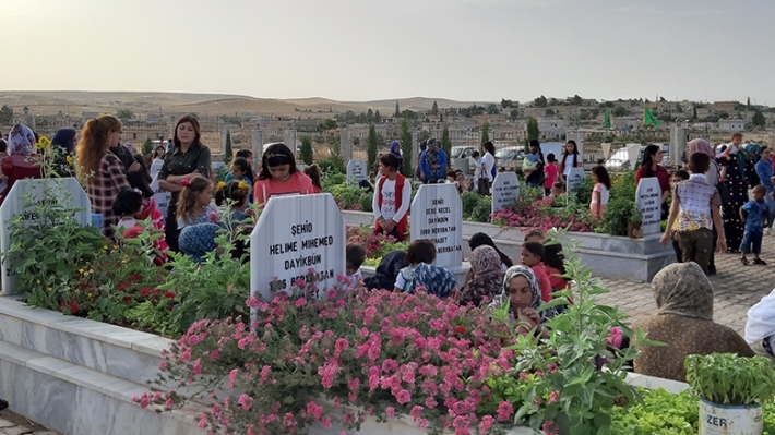8 sal bi ser Komkujiya Kobanê re derbas dibin