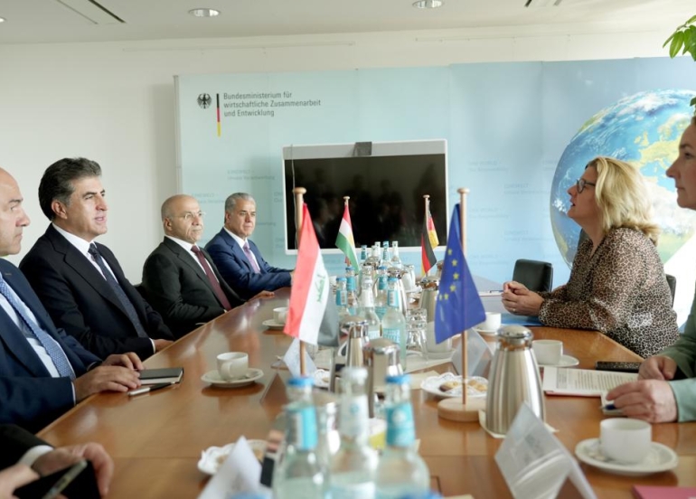 سه‌رۆكى هه‌رێمى كوردستان له‌گه‌ڵ وه‌زيرى هاريكاريى ئابوورى و په‌ره‌پێدانى ئه‌ڵمانيا كۆبووه‌وه‌