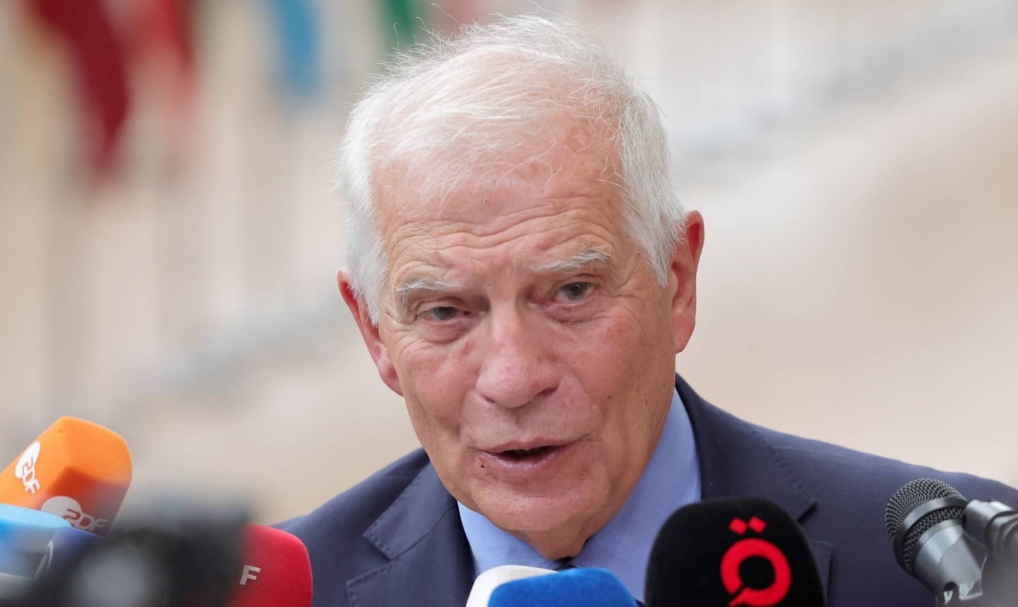 بوريل: إضعاف بوتين يفاقم من «خطره»