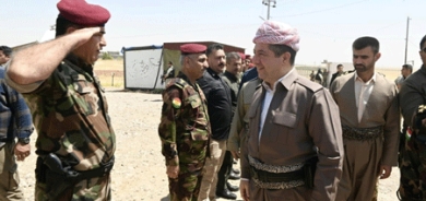 ئه‌مڕۆ مه‌سرور بارزانی سه‌ردانی هێزه‌كانی پێشمه‌رگه‌ی له‌ میحوه‌ری پردێ كرد و له‌ نزیكه‌وه‌ جه‌ژنه‌ پیرۆزه‌ی لێ كردن.