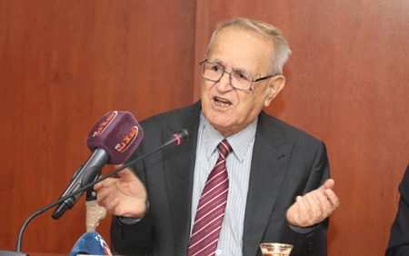 د.محەمەد شەریف  سەرۆكی كۆڕبەندی فیكری ئیسلامی لە كوردستان :     لە كوردستان پلەبەندیی دادگاكان هەیە، تۆمەتبارێك لە دادگای سەرەتایی حوكم دەدرێت، بەڵام لە دادگای تێهەڵچوونەوە و تەمیز ئازاد دەكرێت، ئەمەش لووتكەی پێشكەوتنە لە دادوەریدا