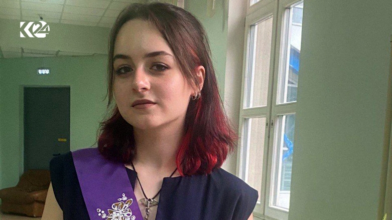 Xwendekareke Kurd li Rûsyayê madalyaya zêrîn wergirt