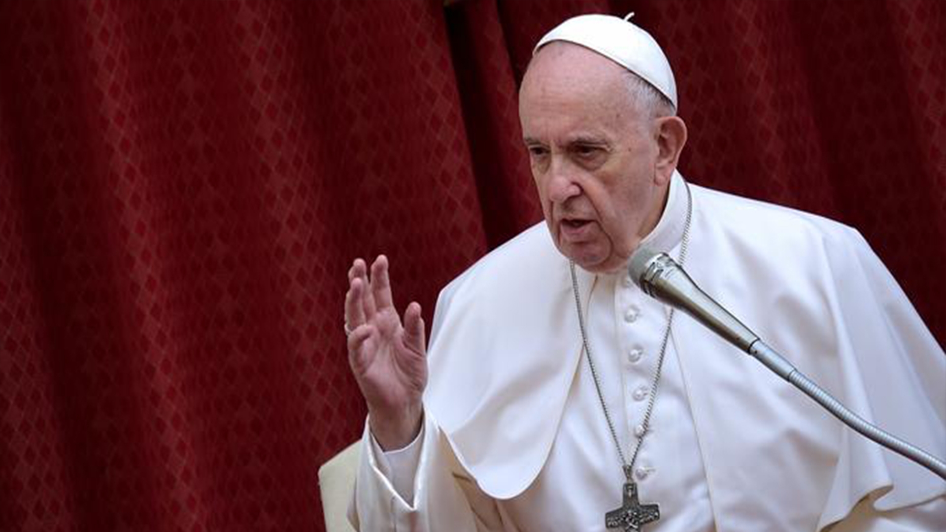 Papayê Vatîkanê şewitandina Qur'ana pîroz şermezar dike