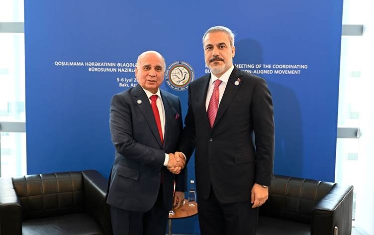 تركيا تدعو لتجمع إقليمي من أجل العراق