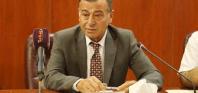    فەرهاد محەمەد  ئەندامی بەشی ڕۆشنبیری و ڕاگەیاندنی پارتی دیموكراتی كوردستان:     لە وڵاتێكدا حزبە سیاسییەكان ڕێز لە بڕیار و ئیرادەی گەلی خۆیان نەگرن، چۆن دەوڵەتی یاسا دادەمەزرێت و یاسا سەروەر دەبێت؟   